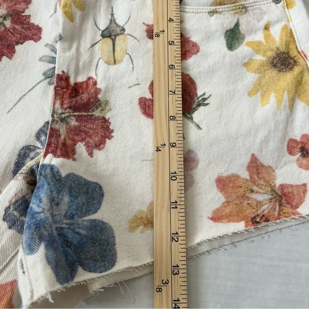 NWT BLANKNYC The Barrow Floral Butterfly Denim Shorts High Rise Raw Hem 29